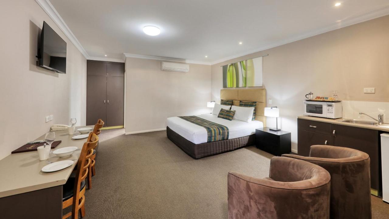 Drovers Motor Inn Dalby Εξωτερικό φωτογραφία