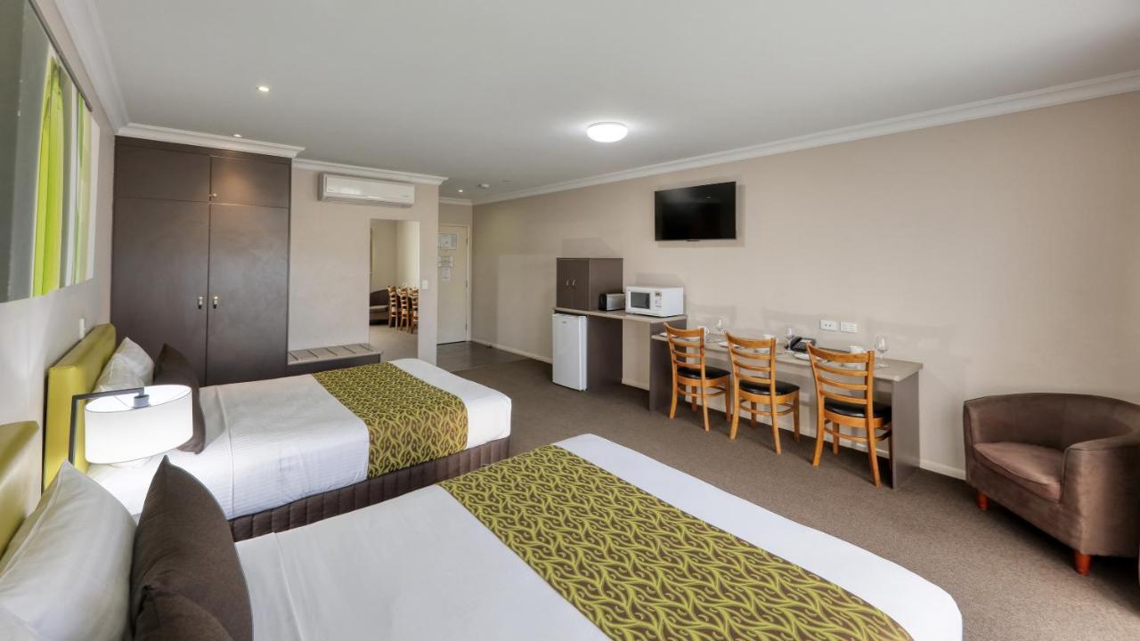 Drovers Motor Inn Dalby Εξωτερικό φωτογραφία